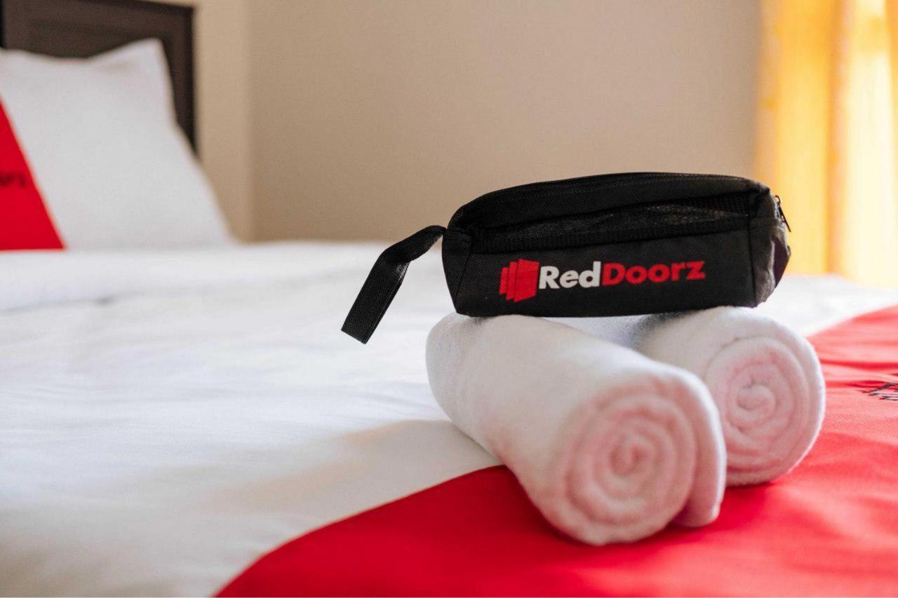 Reddoorz Syariah Near Hajimena Lampung Hotel Bandar Lampung Eksteriør billede